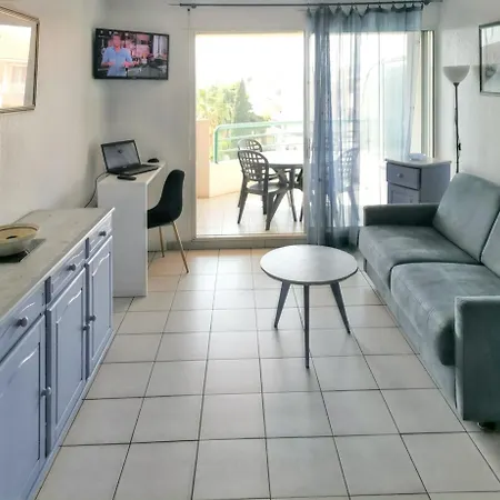 Avec Vue A 35 M² Piscine Partagee Apartment
